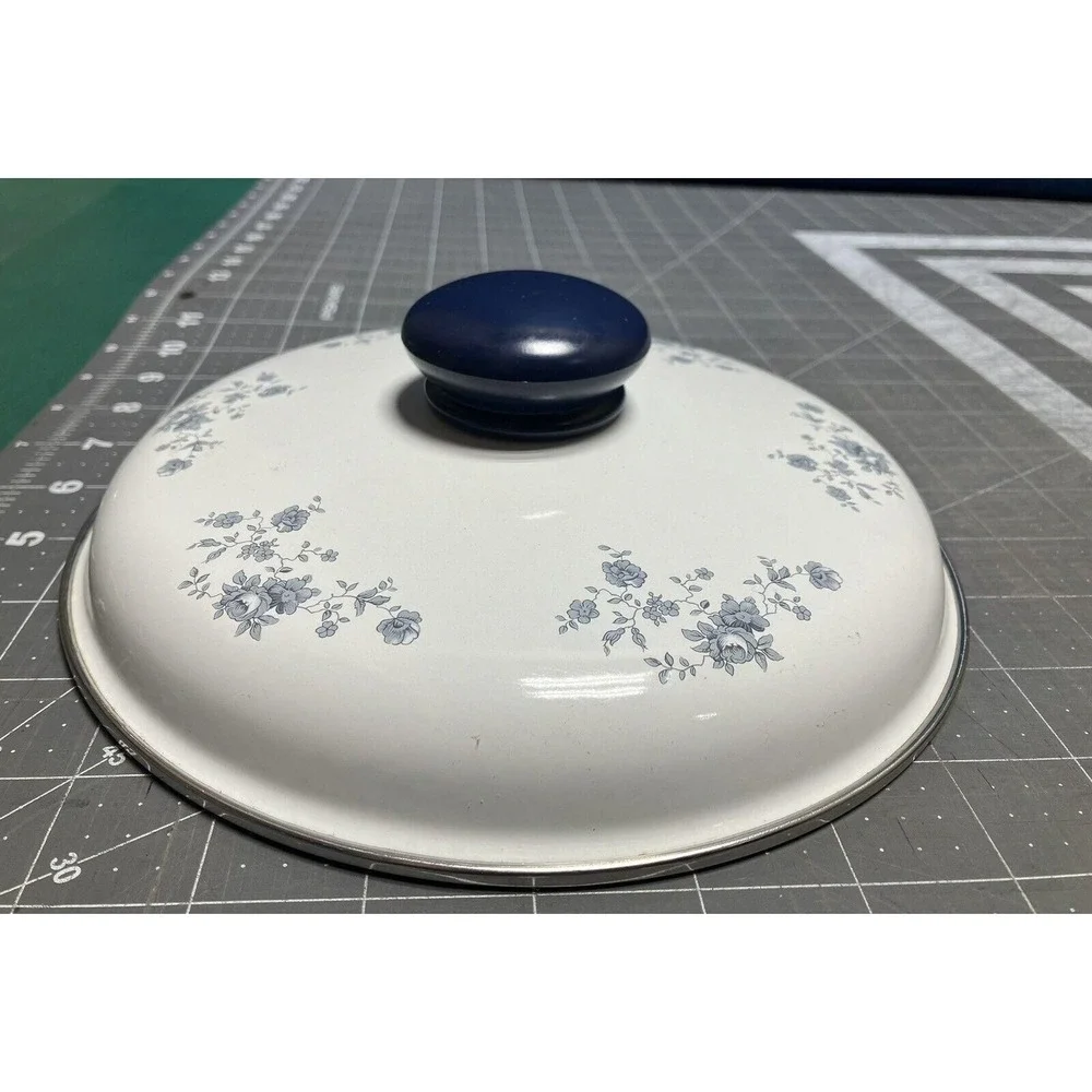 Enamel Lid Saucepan 8 1/4